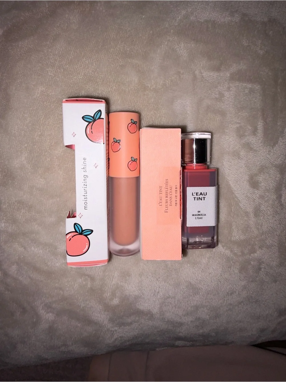 BBIA Magnolia L'Eau Tint (Magnolia) & The Crème Shop Luscious Lip Oil (Peach)